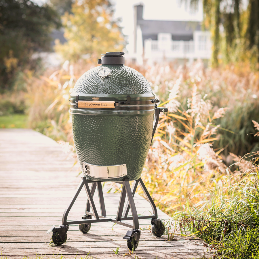 Large Big Green Egg in an intEGGrated Nest+Handler